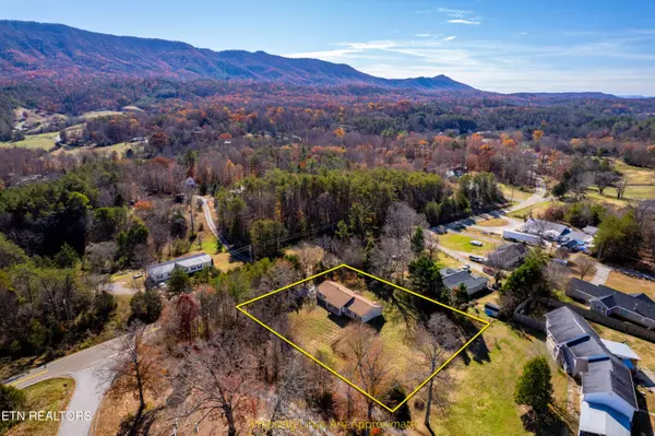 Maryville, TN 37803,2125 James Mcmillian DR