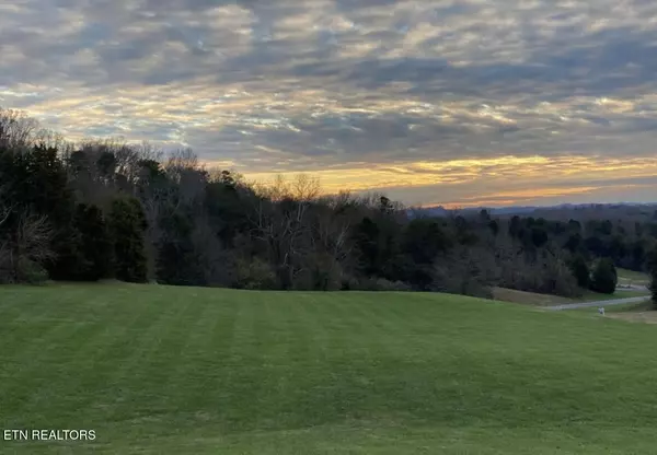 Thunder Ridge Dr DR, Vonore, TN 37885