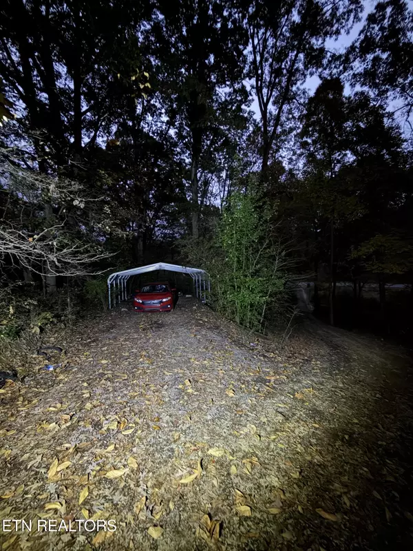 Sweetwater, TN 37874,515 County Road 312