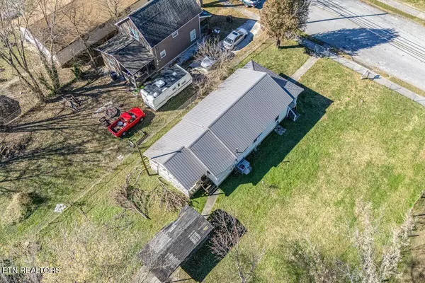 Rockwood, TN 37854,208 & 212 N CHAMBERLAIN Ave