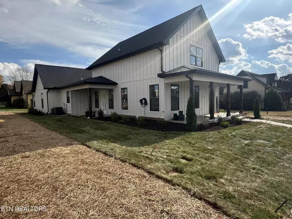 Loudon, TN 37774,263 Wildcat Run DR