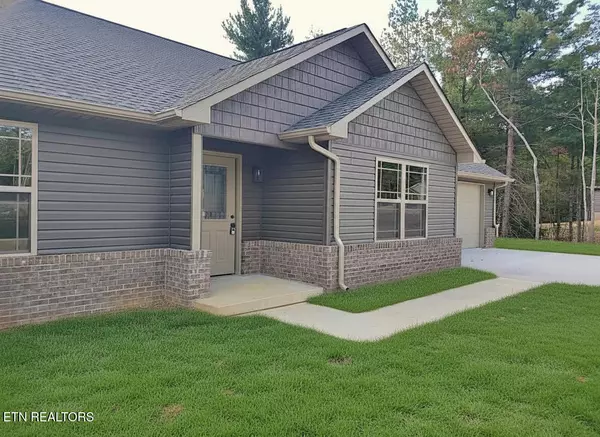 Oneida, TN 37841,686 Taylon LN