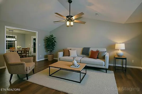 Oneida, TN 37841,686 Taylon LN