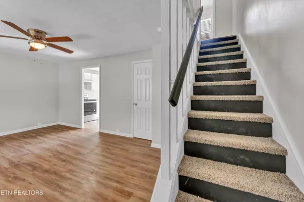 Oak Ridge, TN 37830,169 Tacoma Rd