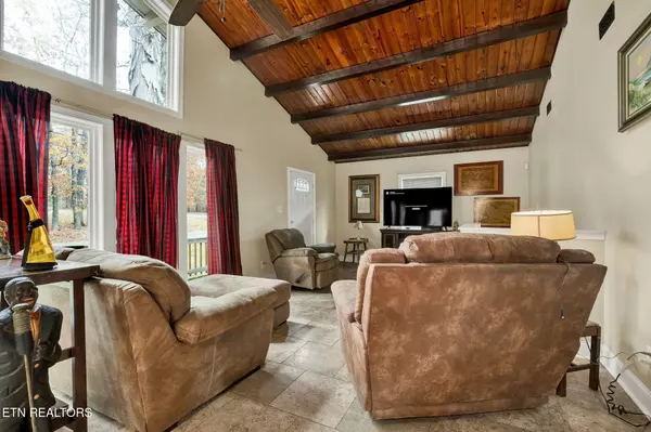 Charleston, TN 37310,374 Marina Hills CIR