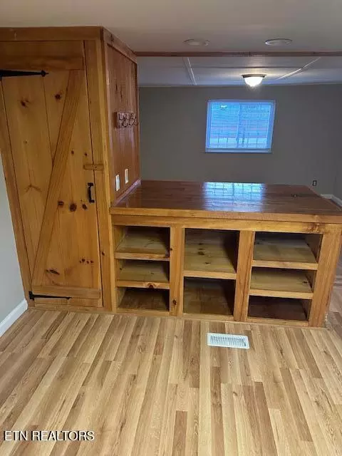 Knoxville, TN 37931,10717 Dogwood Rd