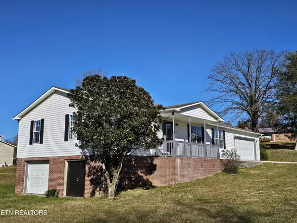 100 Steven LN, Harriman, TN 37748