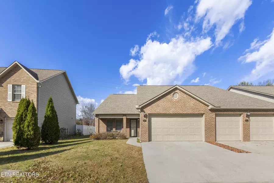 1218 Ernest McMahan Rd, Sevierville, TN 37862