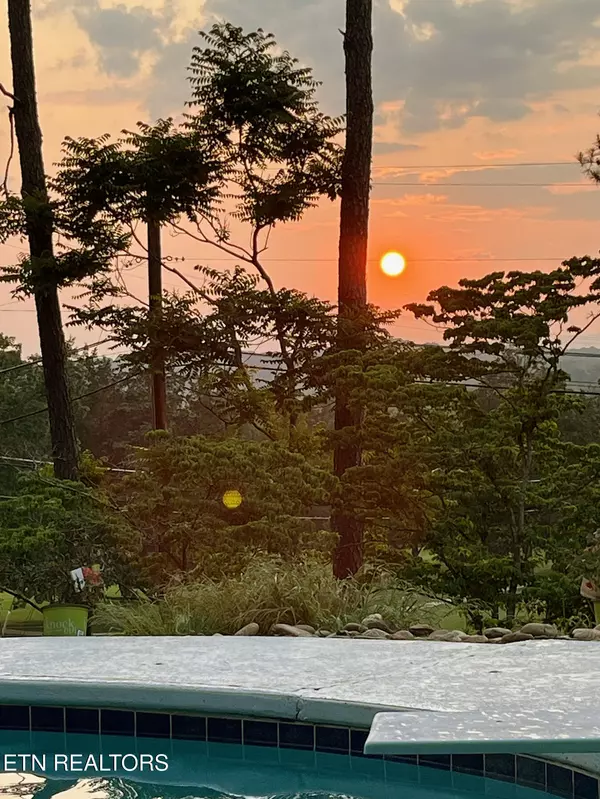 Knoxville, TN 37918,6809 Beaver Brook DR