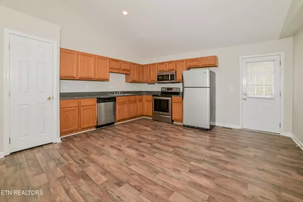 Lafollette, TN 37766,187 Sandy CIR