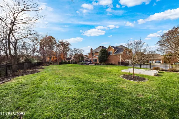 Knoxville, TN 37934,12804 Broken Saddle Rd