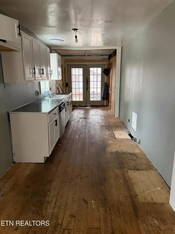 Powell, TN 37849,7822 Fersner Rd