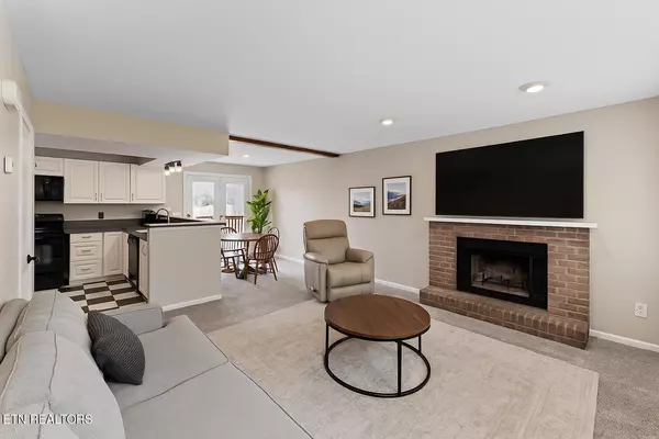 Knoxville, TN 37909,7306 Bennington DR