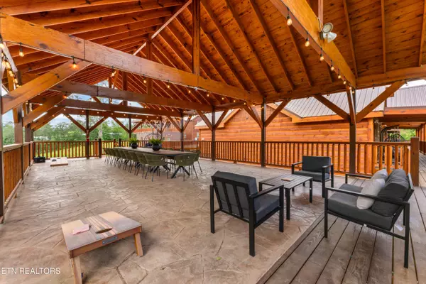 Sevierville, TN 37876,750 Bethlehem WAY