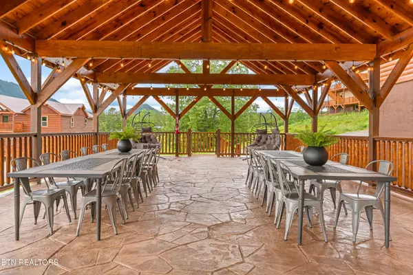 Sevierville, TN 37876,758 Bethlehem WAY