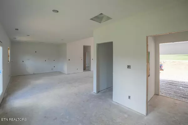 Maryville, TN 37804,5211 Wildwood Rd