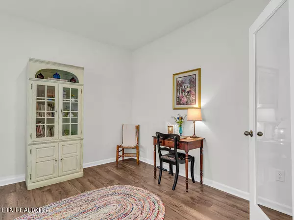 Maryville, TN 37803,1711 Newbury LN