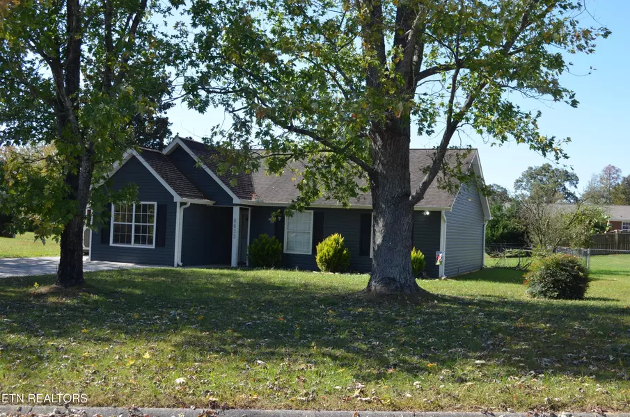 8632 Tervada DR, Knoxville, TN 37931