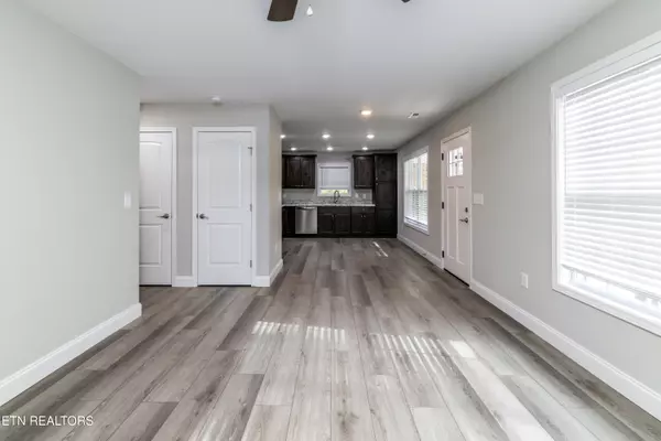 Oak Ridge, TN 37830,157 Wade LN #157