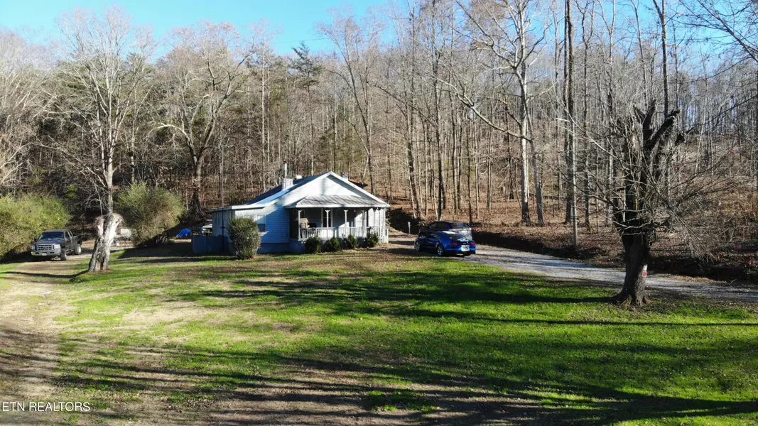 176 Billingsley Rd, Sweetwater, TN 37874