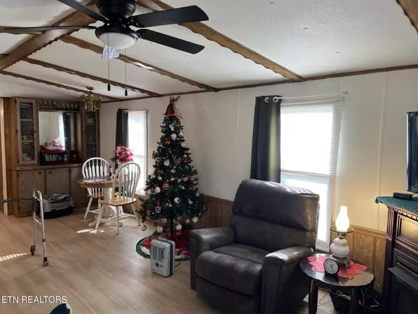 Decatur, TN 37322,106 Meadowview LN