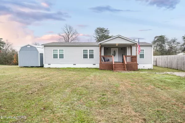 219 Lowe Rd, Crossville, TN 38571