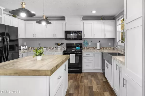 Niota, TN 37826,273 Co Rd 364