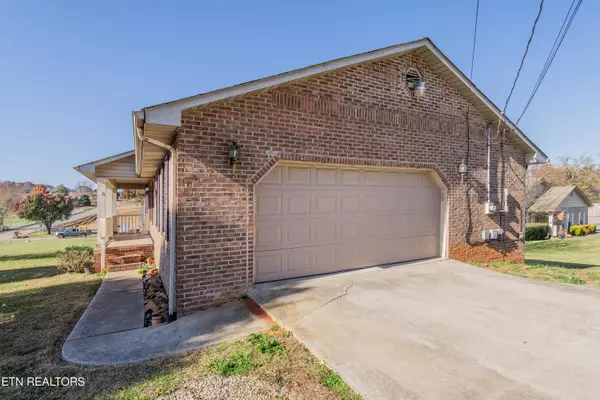 Maryville, TN 37801,3919 Morganton Rd