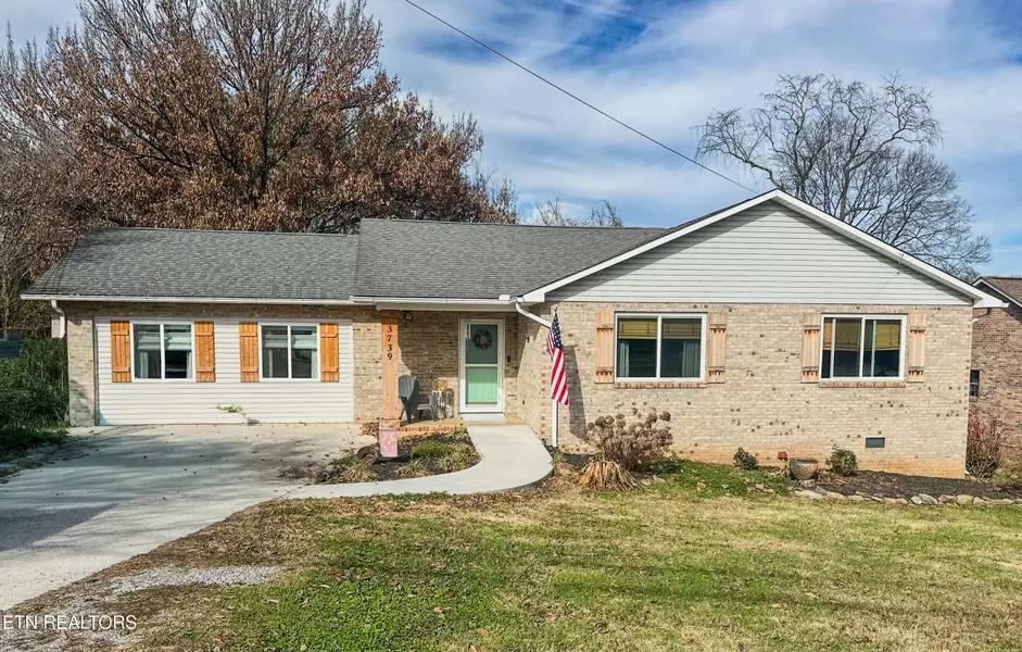 3739 Williams Mill Rd, Rockford, TN 37853