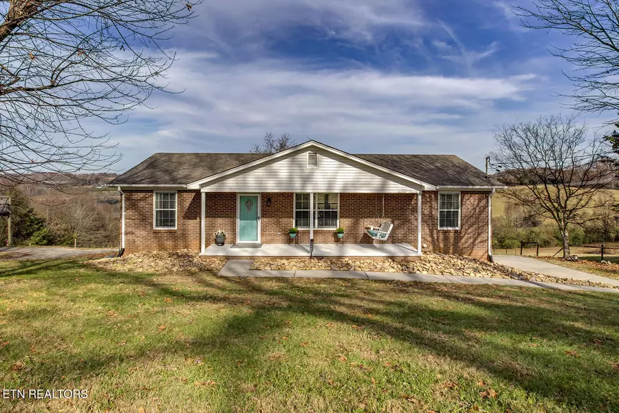 8664 Roberson Springs Rd, Loudon, TN 37774