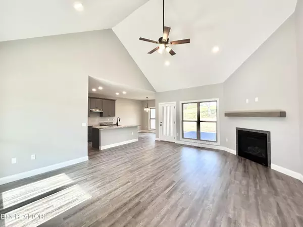 Crossville, TN 38572,5035 Cheyenne DR