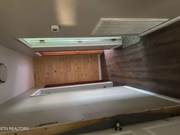 Harrogate, TN 37752,156 granby Ln LN