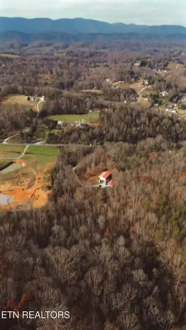 Clinton, TN 37716,159 Carroll Hollow Rd