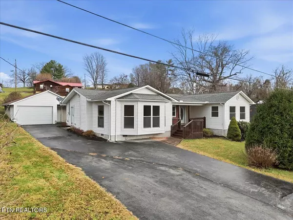 Lafollette, TN 37766,211 Hilltop Rd