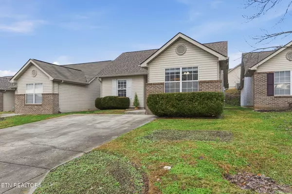 Knoxville, TN 37924,2933 Billings WAY