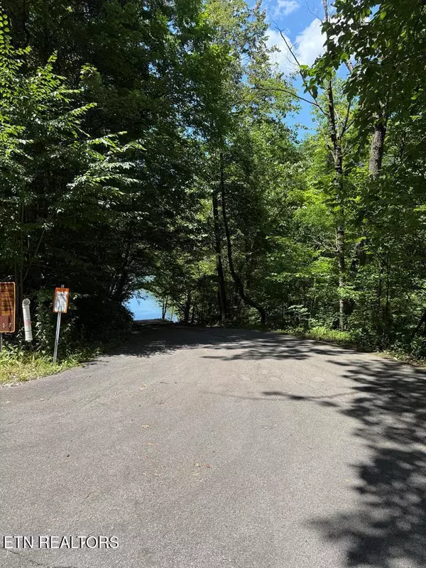 Rock Island, TN 38581,1107 Warren County Park Rd Rd