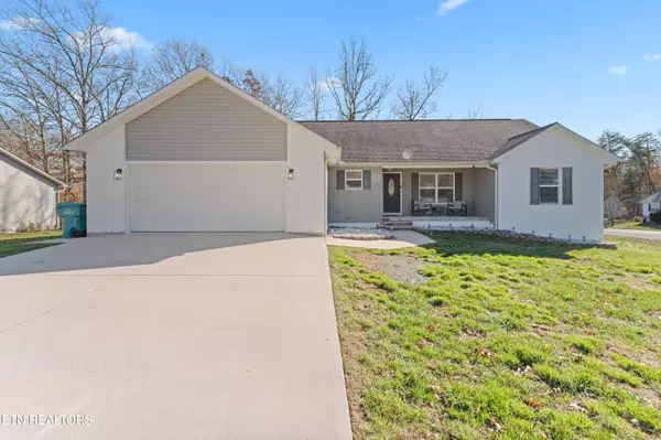 455 Carriage DR, Crossville, TN 38555