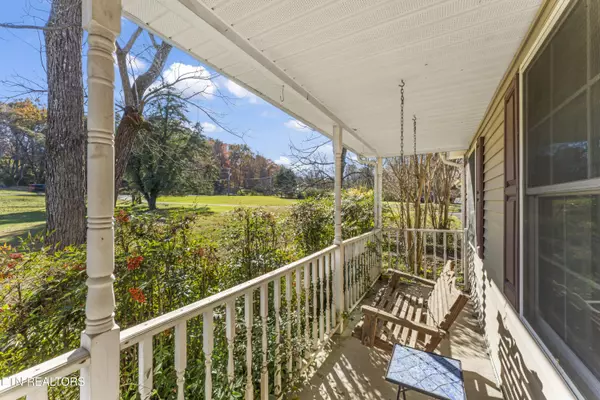 Knoxville, TN 37922,10077 Westland DR