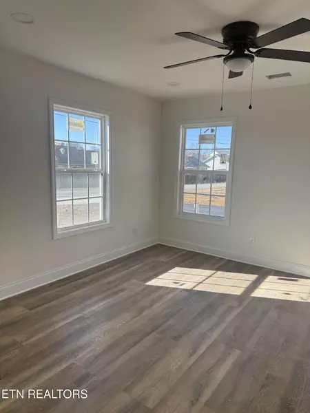 102 Ken Lewis WAY, Maryville, TN 37801