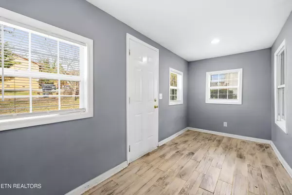 Knoxville, TN 37912,1206 Parkway Ave