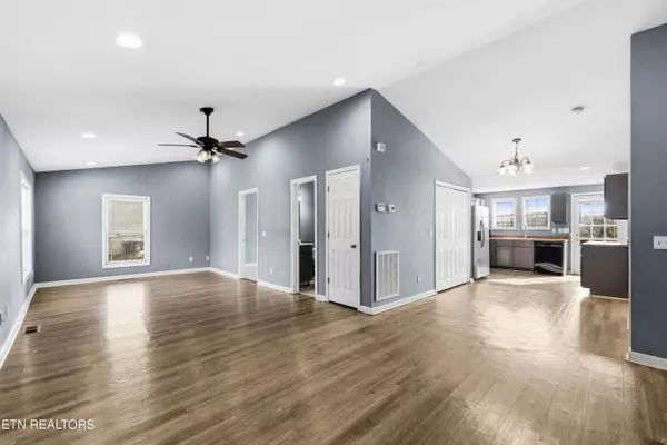 Knoxville, TN 37912,1206 Parkway Ave