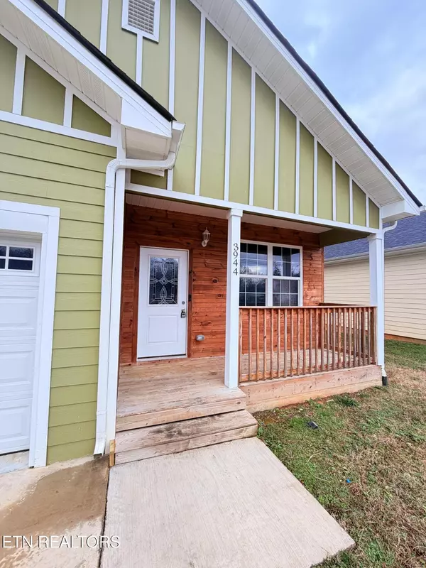 Knoxville, TN 37914,3944 Seahorn Ave