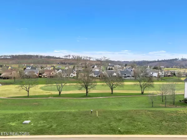 Loudon, TN 37774,511 Mockingbird LN