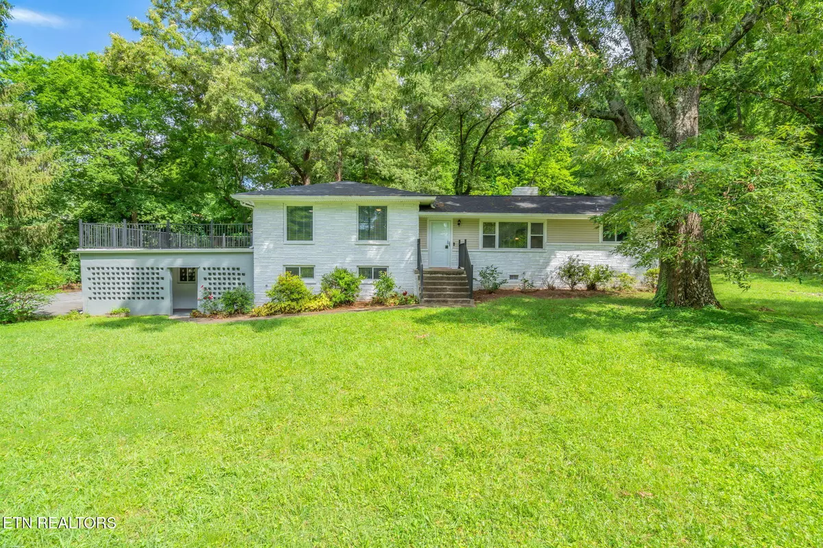 Knoxville, TN 37912,4412 Bruhin Rd