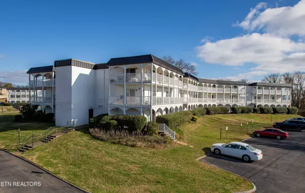 Knoxville, TN 37919,5709 Lyons View PIKE #1119