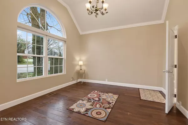 Knoxville, TN 37921,1337 Brookside Ave