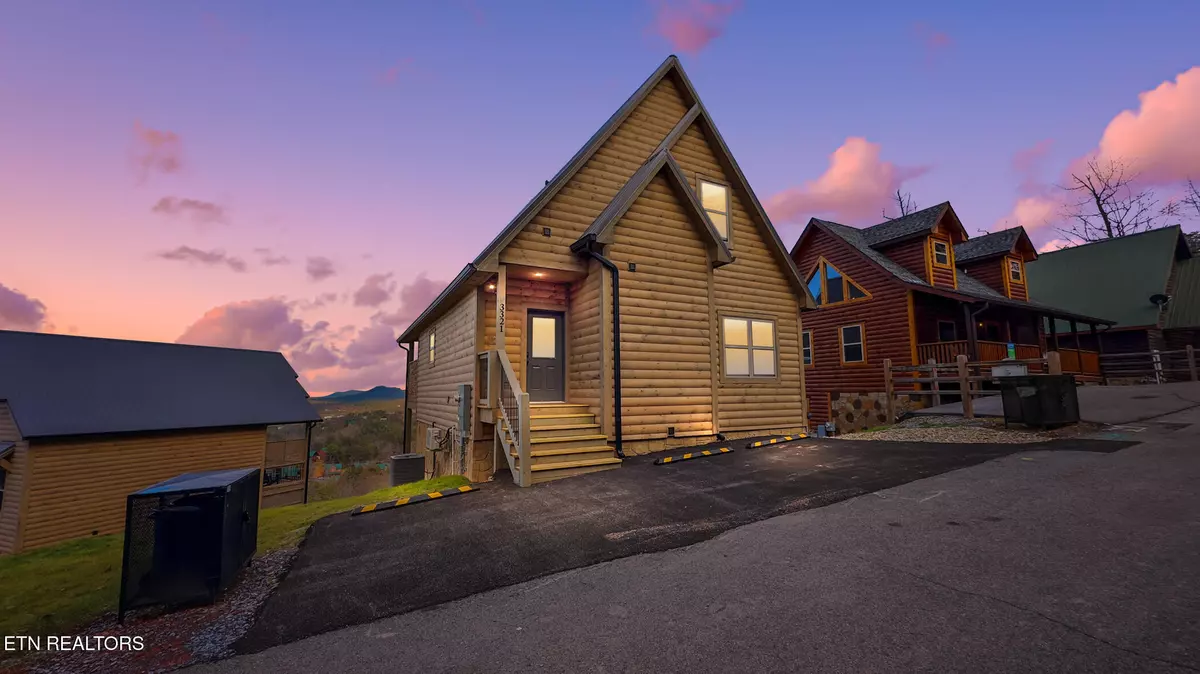 Sevierville, TN 37862,3321 Pine Peak WAY