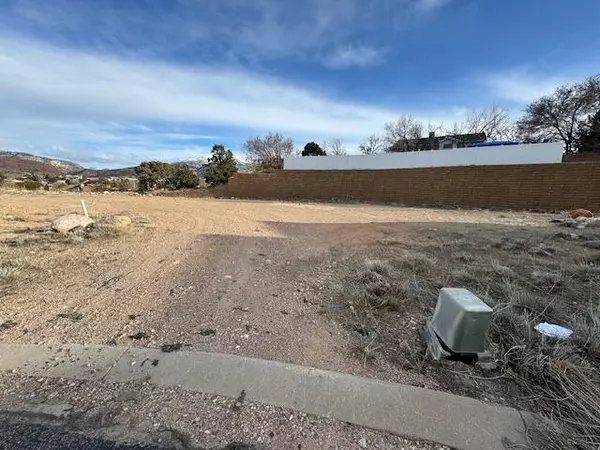 Cedar City, UT 84720,291 N Pachea #2