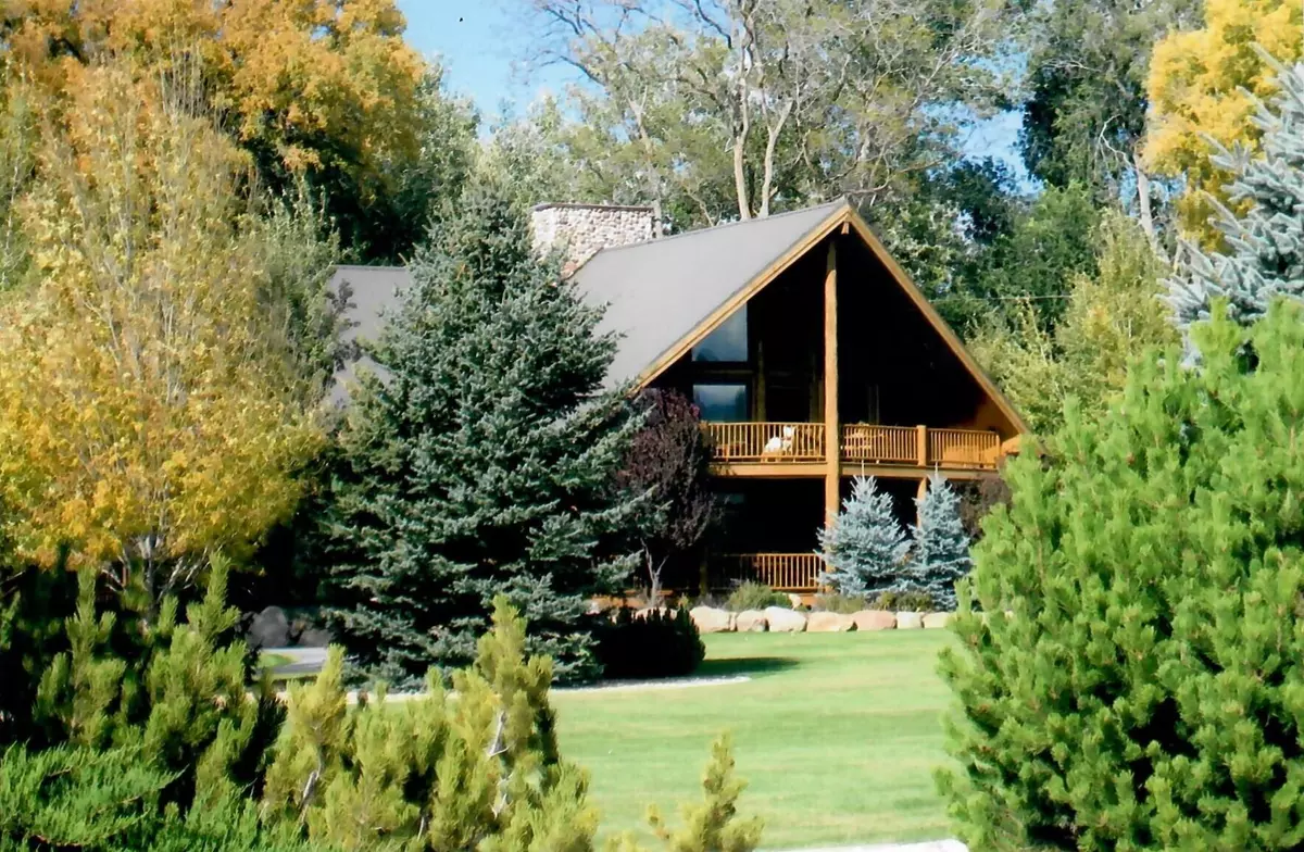 New Harmony, UT 84757,303 S Rachel LN