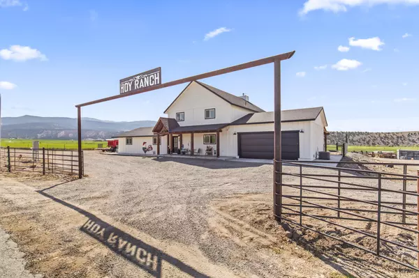 1690 E Bench RD, Antimony, UT 84712